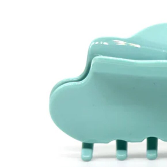 NWT Dream Cloud Light Blue Large Hair Claw Clip - Picture 2 of 5